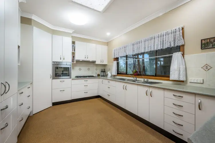 Fifth view of Homely house listing, 15-19 Hunter Street, Rutherglen VIC 3685