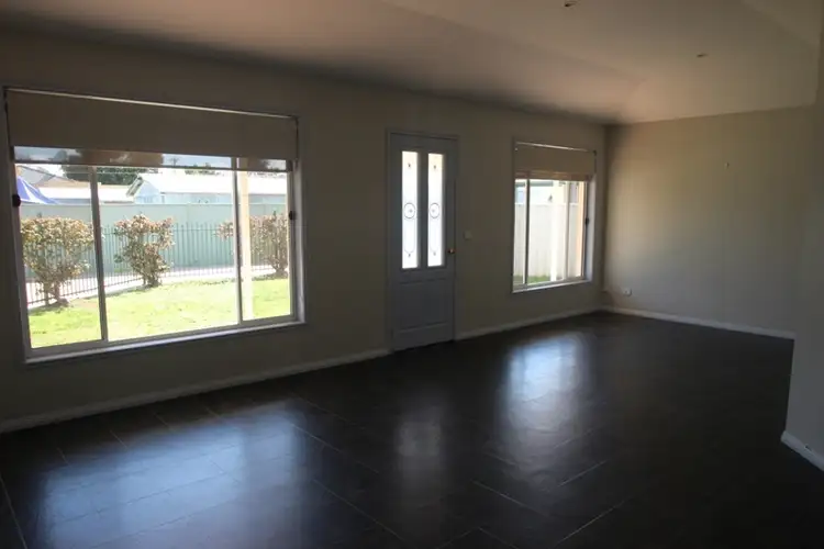 Fourth view of Homely unit listing, 2/8 Wirbil Street, Cobram VIC 3644