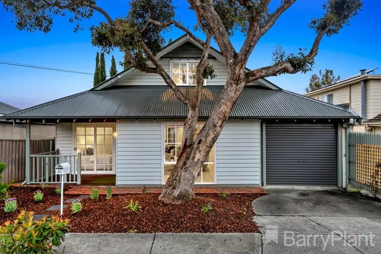 30 Dunn Street, Watsonia VIC 3087
