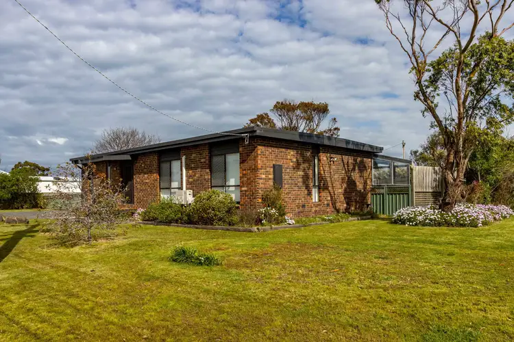 16 Nelson Street, Port Albert VIC 3971