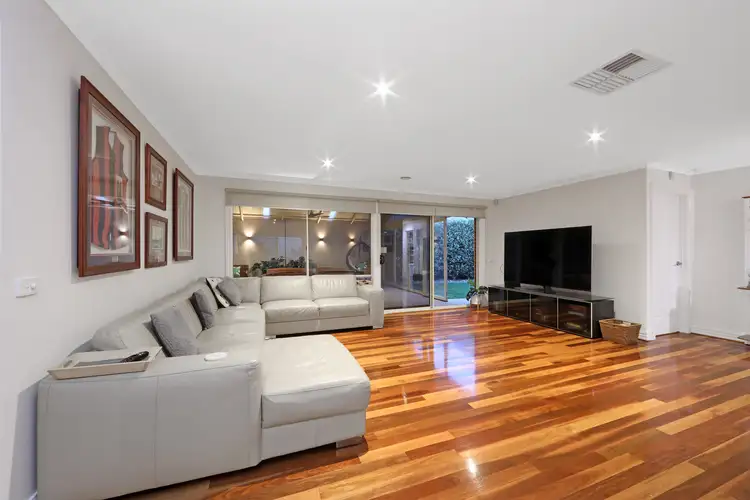 Fifth view of Homely house listing, 2 Whitton Court, Rowville VIC 3178