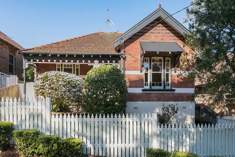 10 Anglo Road, Greenwich NSW 2065