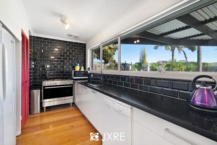 Fourth view of Homely house listing, 3 Kaybrook Court, Oakleigh South VIC 3167