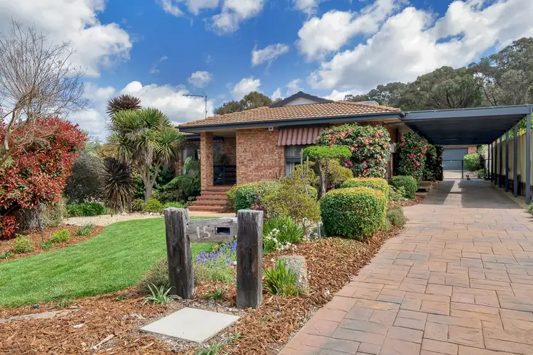 15 McLarty Court, Kambah ACT 2902