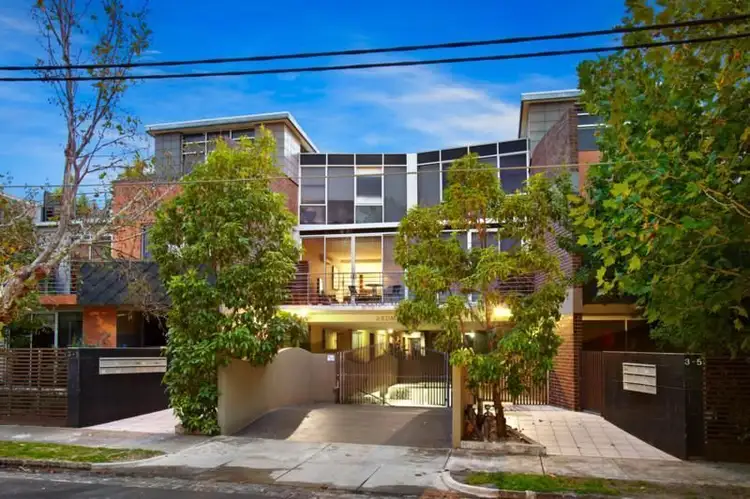12/3 Daley Street, Elwood VIC 3184