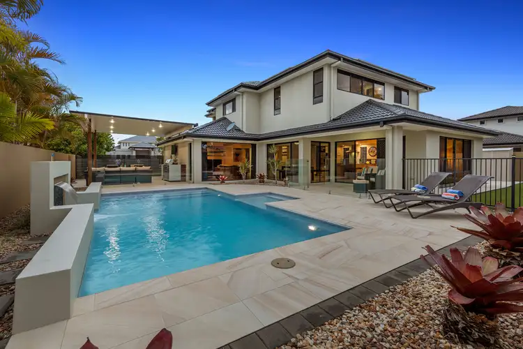 9 Calmwater Crescent, Helensvale QLD 4212