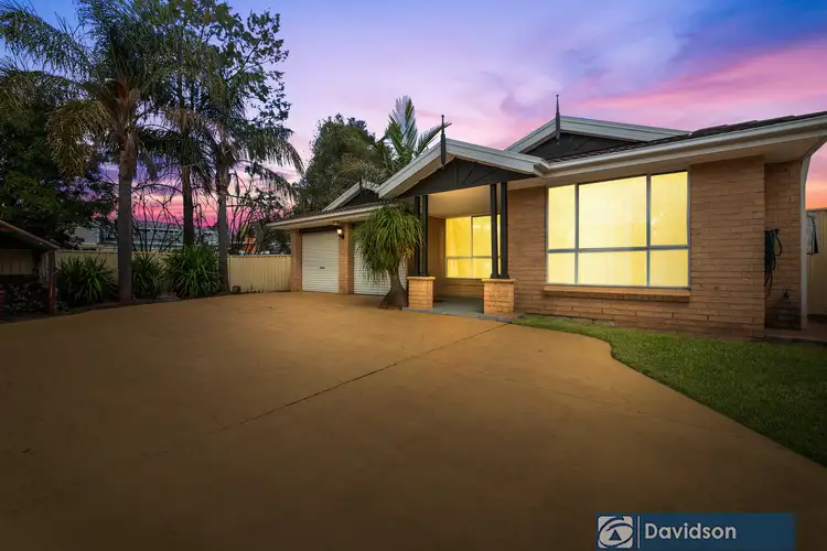 10 Steamer Place, Currans Hill NSW 2567