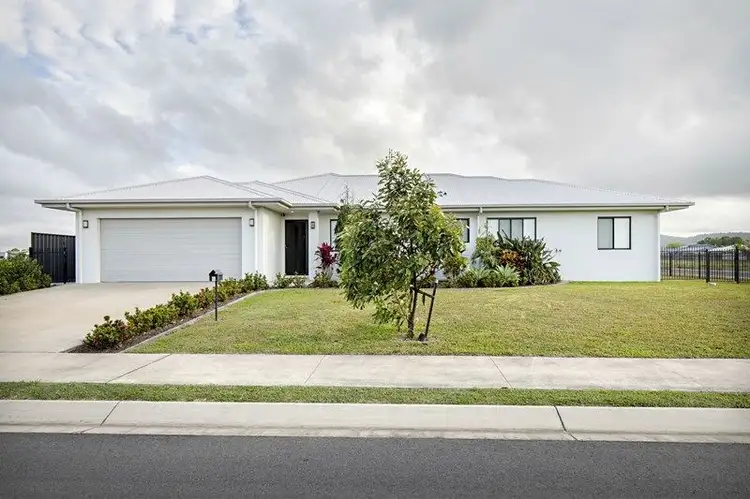 Second view of Homely house listing, 2 Leet Crescent, Proserpine QLD 4800