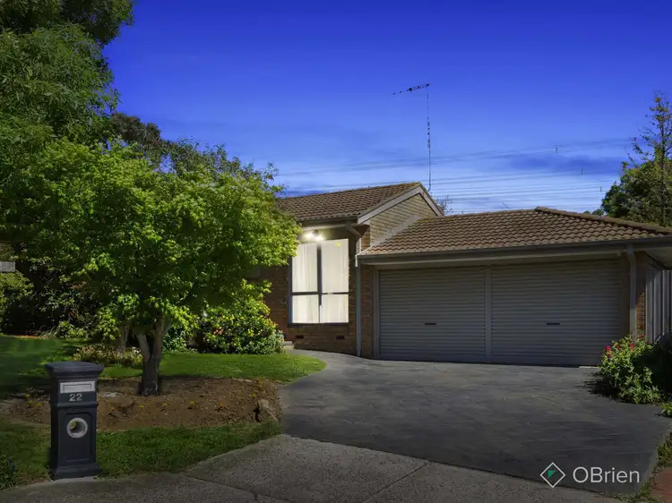 22 Kamarooka Drive, Wattle Glen VIC 3096