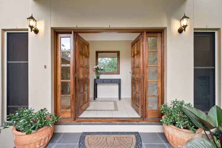 16 Country Club Drive, Albany Creek QLD 4035