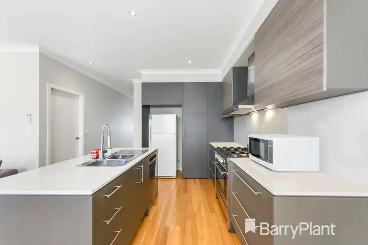 Fourth view of Homely townhouse listing, 7/10 - 12 Kooyong Way, Caroline Springs VIC 3023