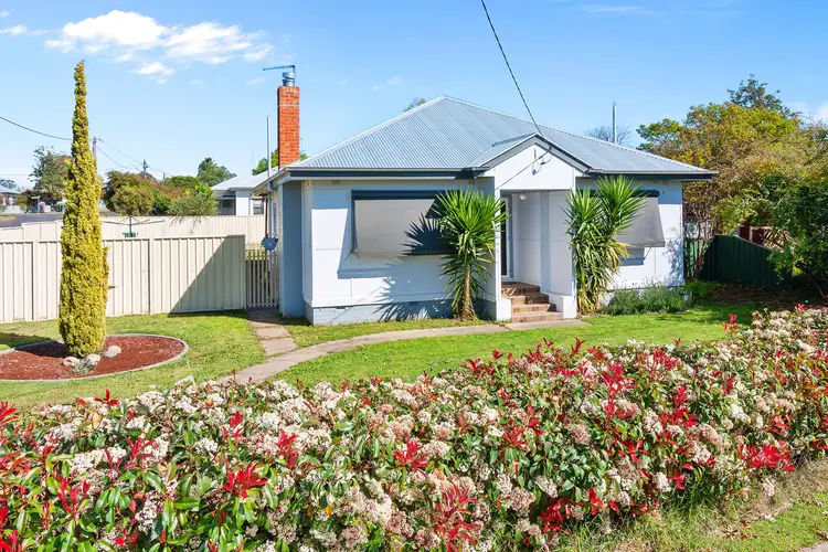 11 Kathleen Street, Tamworth NSW 2340