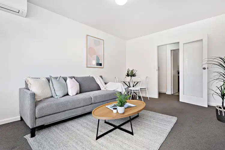 Fourth view of Homely apartment listing, 2/9 Whitmuir Road, Bentleigh VIC 3204