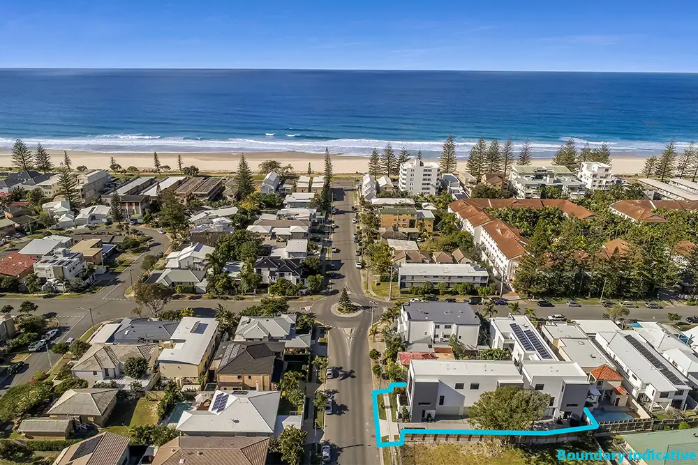 Main view of Homely villa listing, 3/20 Riviera Road, Miami QLD 4220