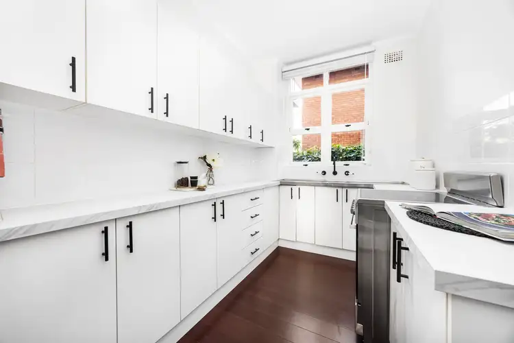 Second view of Homely unit listing, 2/10 Grafton Crescent, Dee Why NSW 2099
