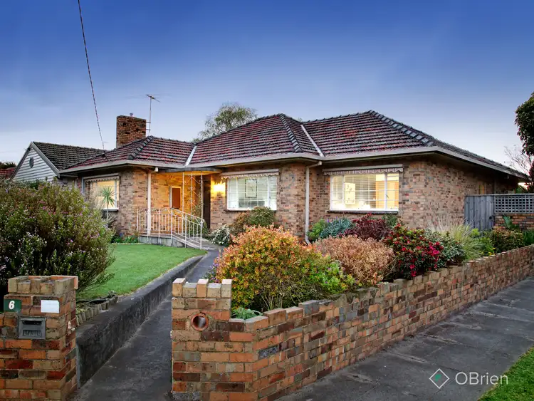 6 Young Street, Oakleigh VIC 3166