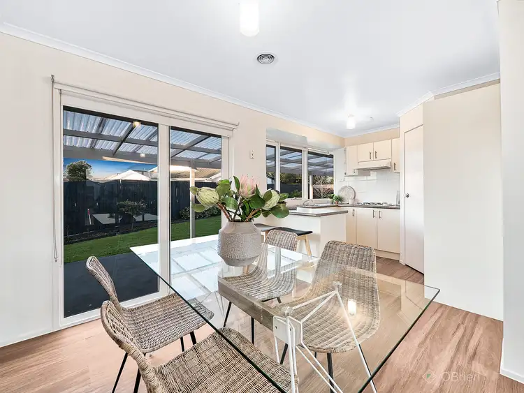 Fifth view of Homely house listing, 7 Dianne Court, Cranbourne North VIC 3977