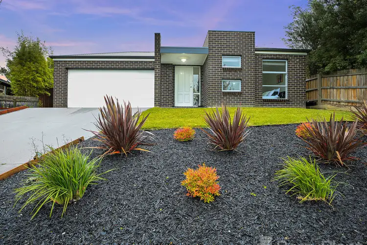 Main view of Homely house listing, 5 Midsummer Lane, Drouin VIC 3818