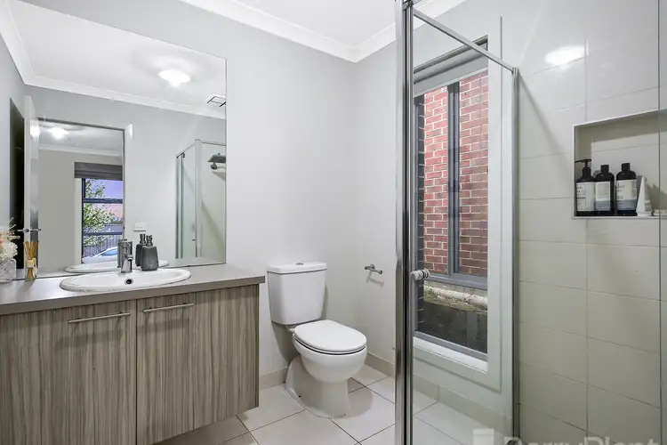 Fourth view of Homely house listing, 5 Midsummer Lane, Drouin VIC 3818