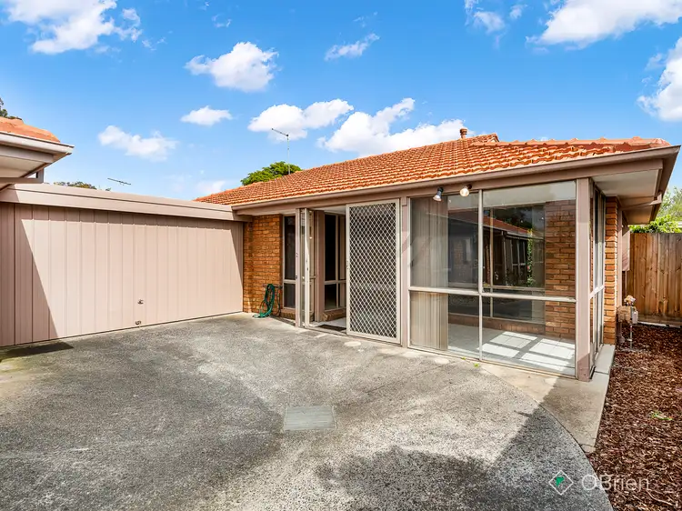 2/64 Bondi Avenue, Frankston VIC 3199
