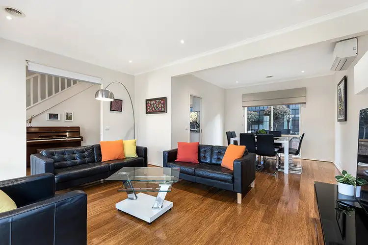 Fifth view of Homely house listing, 9 Arlington Walk, Vermont VIC 3133