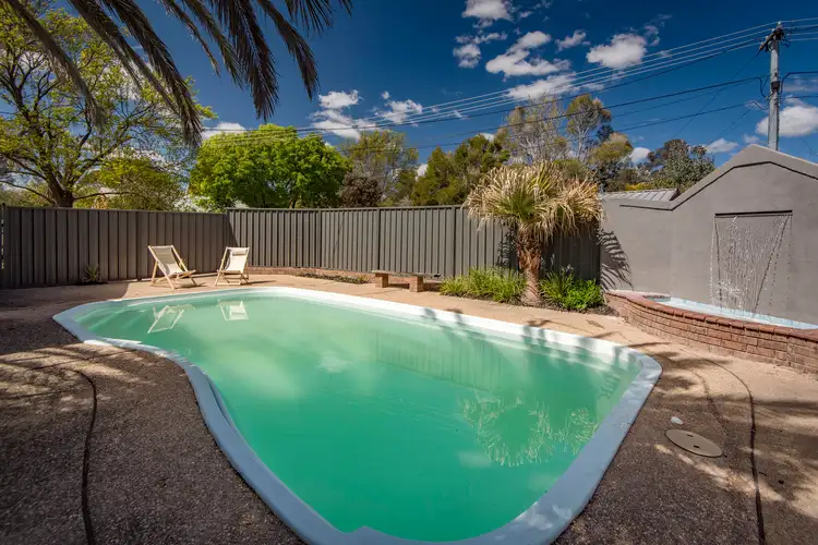 Fifth view of Homely house listing, 7 Everard Place, Kambah ACT 2902