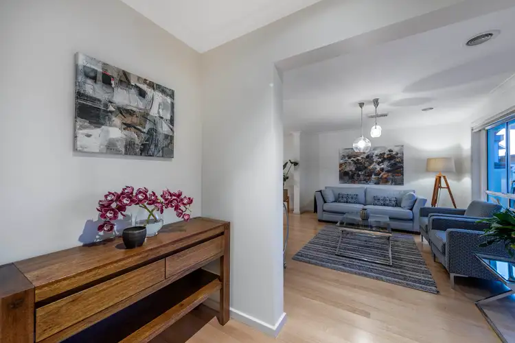 Fifth view of Homely house listing, 17 Sabine Close, Garran ACT 2605