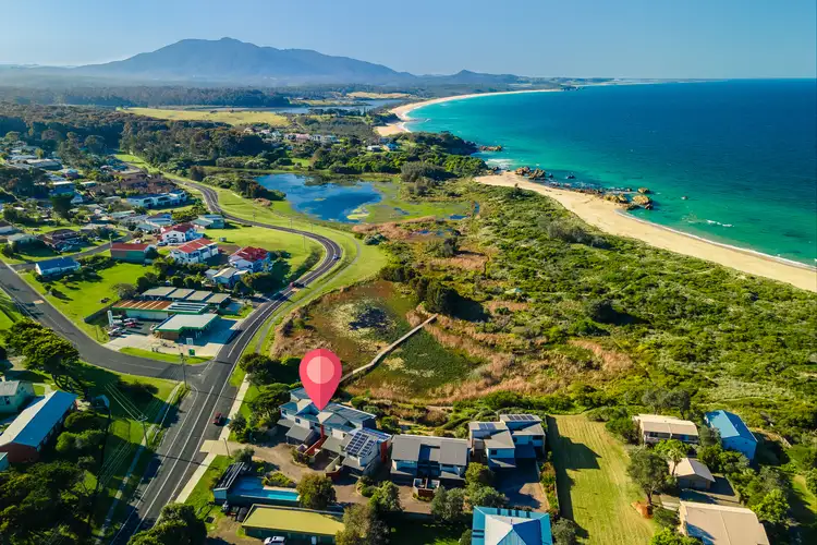 2/15 Wallaga Lake Road, Bermagui NSW 2546