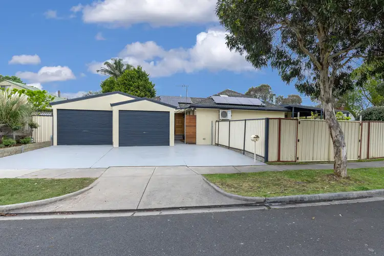 4 Burleigh Court, Frankston VIC 3199
