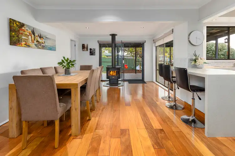 Fourth view of Homely house listing, 4 Burleigh Court, Frankston VIC 3199