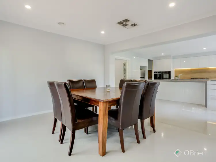 Sixth view of Homely house listing, 15 Venus Court, Hillside VIC 3037