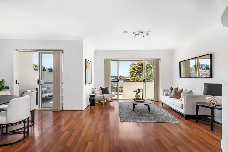 2/20 Karrabee Avenue