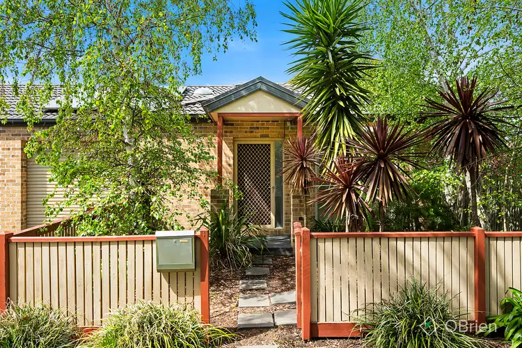 1/27 Deane Street, Frankston VIC 3199
