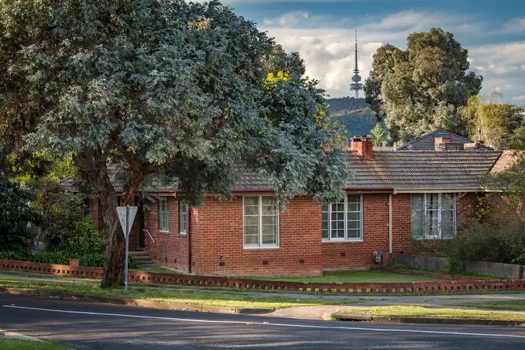 Main view of Homely house listing, 2 Schomburgk Street, Yarralumla ACT 2600