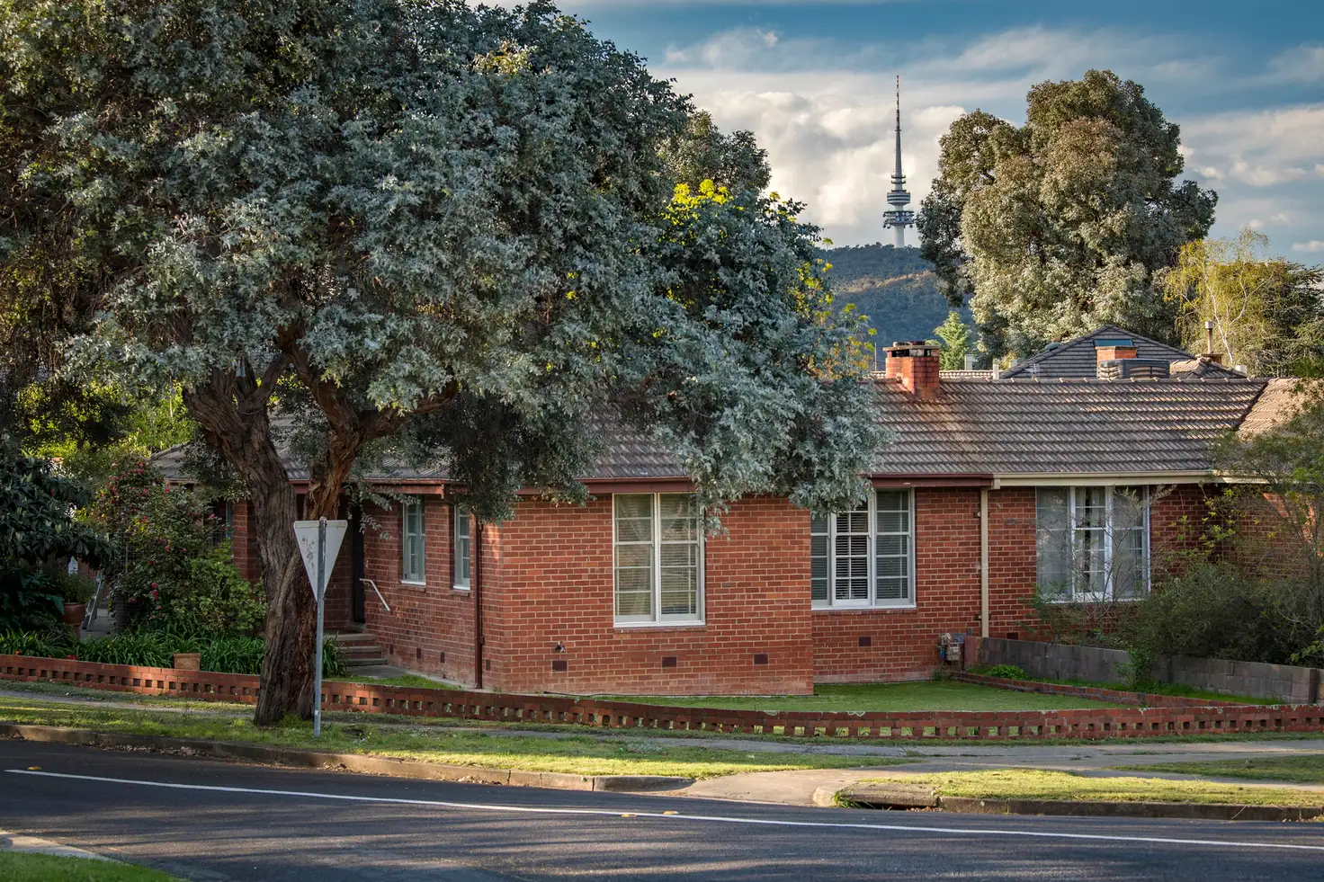 Main view of Homely house listing, 2 Schomburgk Street, Yarralumla ACT 2600