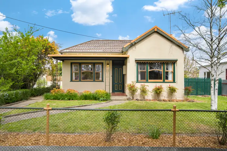 73 Neill Street, Beaufort VIC 3373