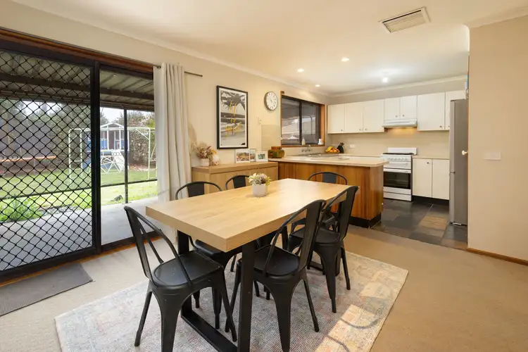 Third view of Homely house listing, 7 Fletcher Court, Wodonga VIC 3690
