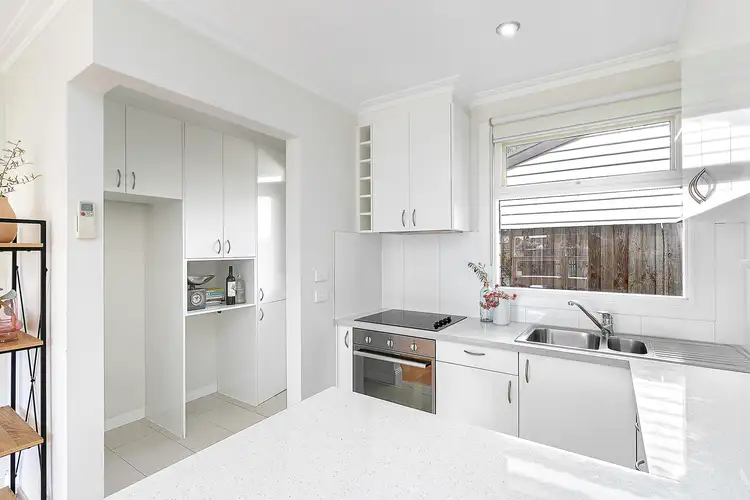 Fifth view of Homely apartment listing, 1/2 Martin Street, Thomson VIC 3219
