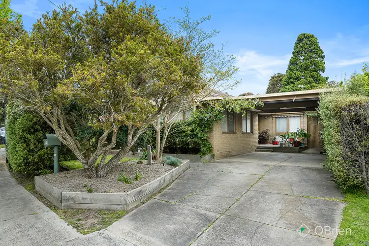 11 Benong Place, Frankston VIC 3199