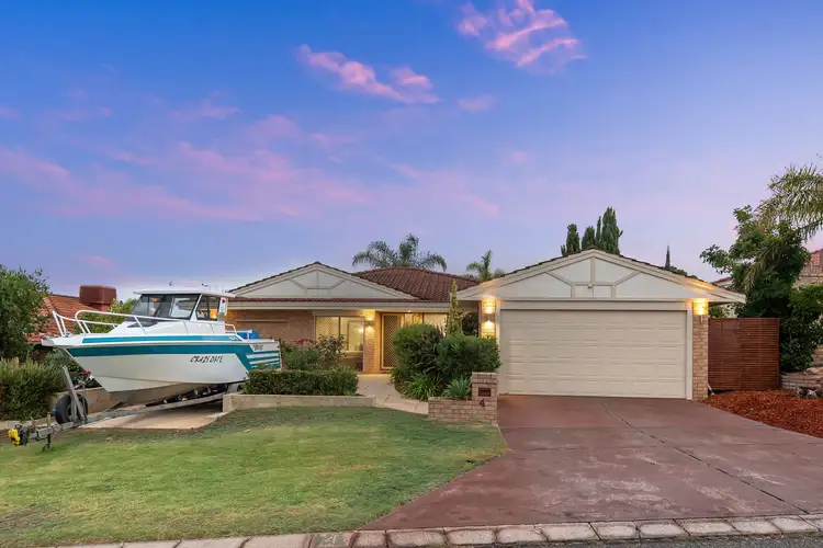 Fifth view of Homely house listing, 4 Catrine Court, Kingsley WA 6026