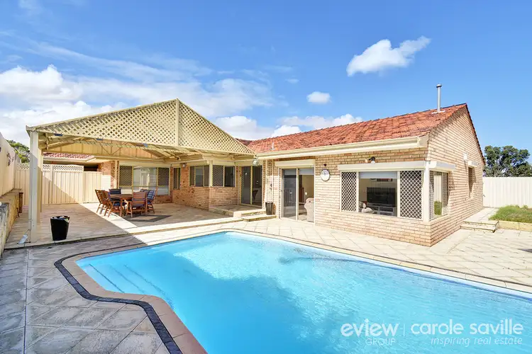 8 Hailwood Court, Kingsley WA 6026