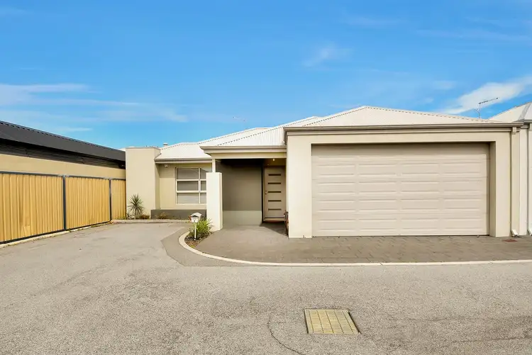 Main view of Homely house listing, 4/21 Oriole Way, Tapping WA 6065