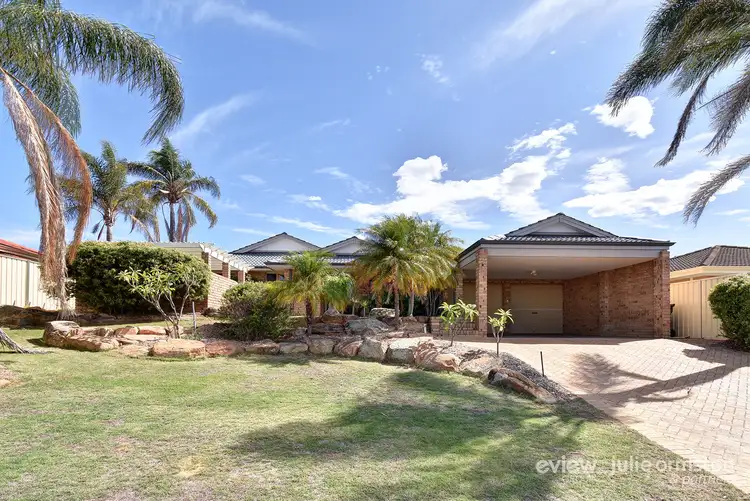 17 Firwood Trail, Woodvale WA 6026