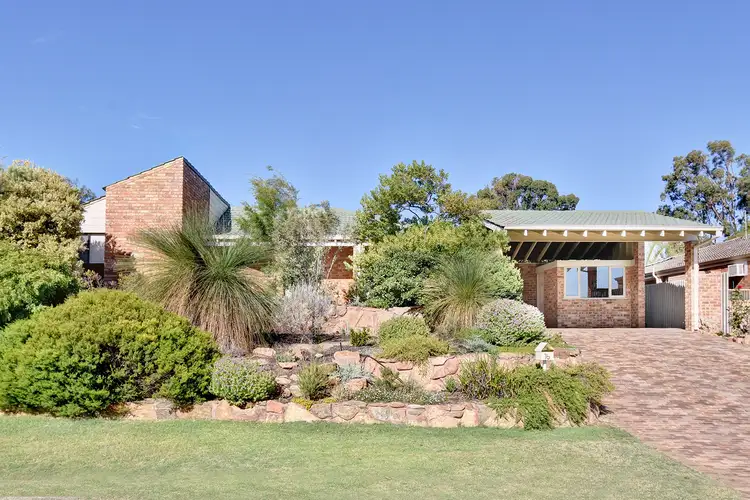 16 Edwin Street, Kingsley WA 6026