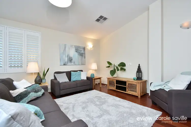 12 Godfrey Place, Kingsley WA 6026
