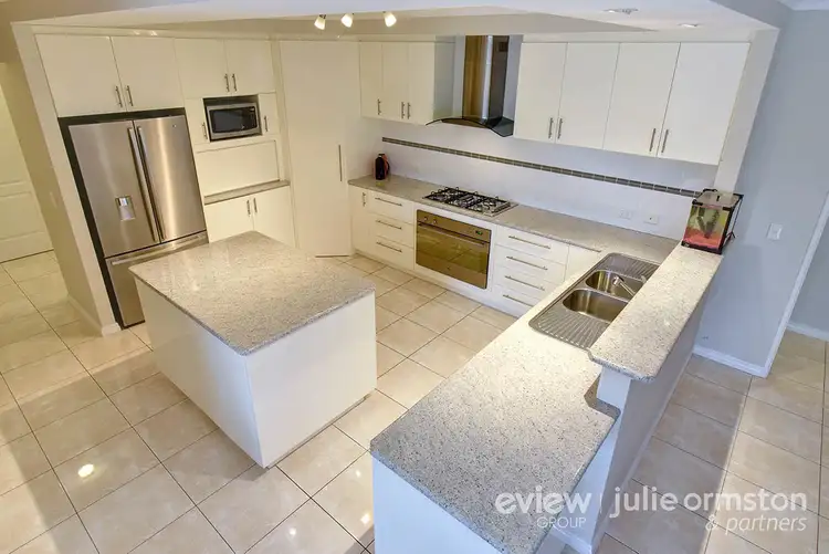 25 Wilmot Bend, Madeley WA 6065