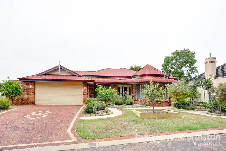 32 Delonix Circle, Woodvale WA 6026