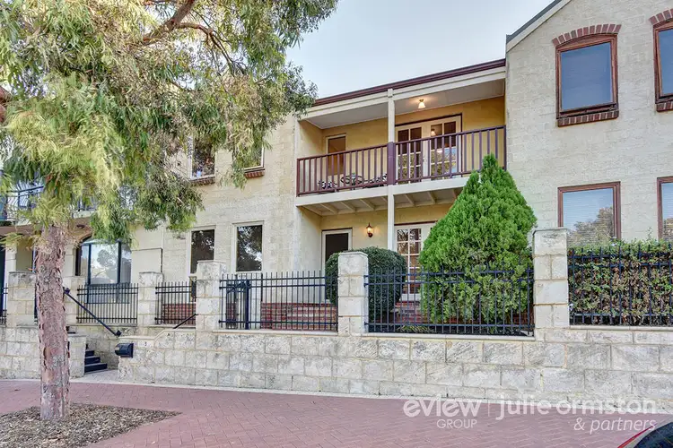 463 Lakeside Drive, Joondalup WA 6027