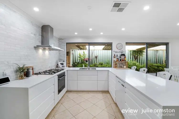 75 Viridian Drive, Banksia Grove WA 6031