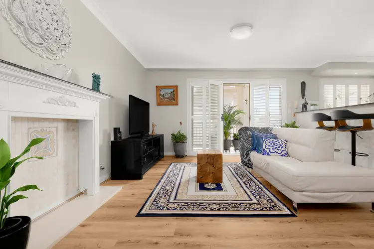 Main view of Homely apartment listing, 10/33 Kinsellas Drive, Lane Cove NSW 2066